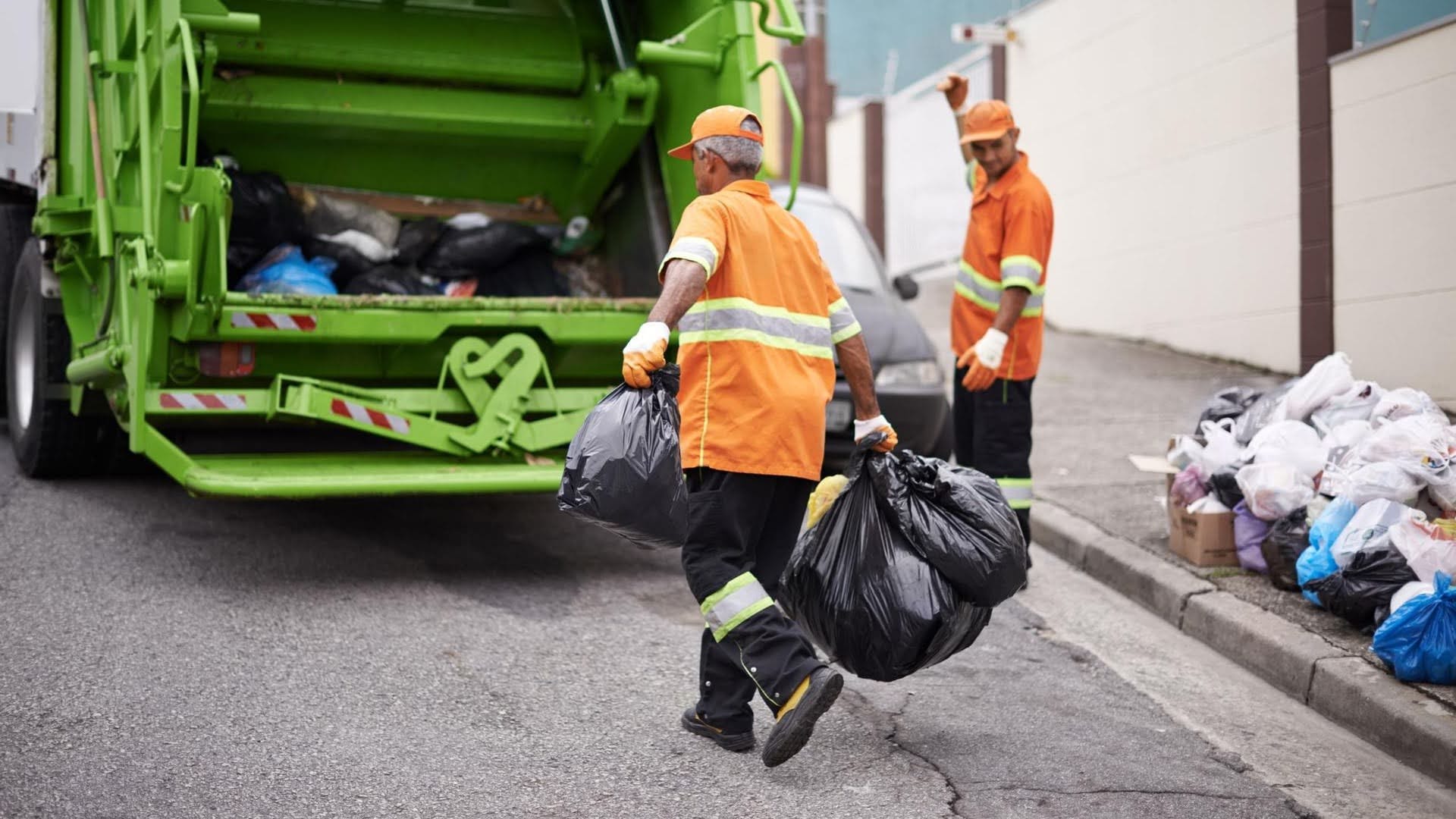 Why Reducing Waste Collection Matters for Restaurants